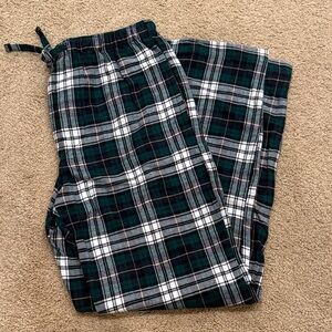 Old Navy Green and Black Plaid Lounge Pants
